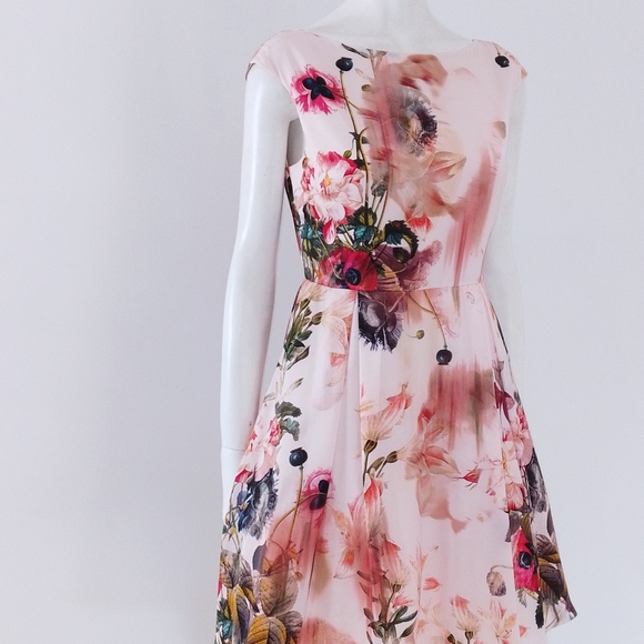 Size UK 10 EU 38 Ted Baker (2) 'Rupin' Pink Opulent Bloom Floral Party Dress - Picture 5 of 14
